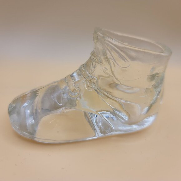 Vintage Clear Glass Baby Shoe Keepsake Collectible dh895 - Picture 4 of 5